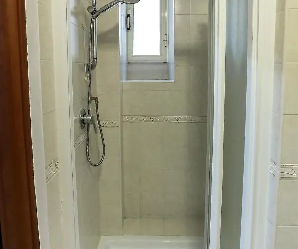 Konukevi Lydka Domus 4*